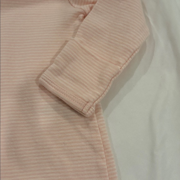 NWOT Carter's Pink and Cream Baby 2-Pack Sleeper Gowns - Newborn - Picture 8 of 9